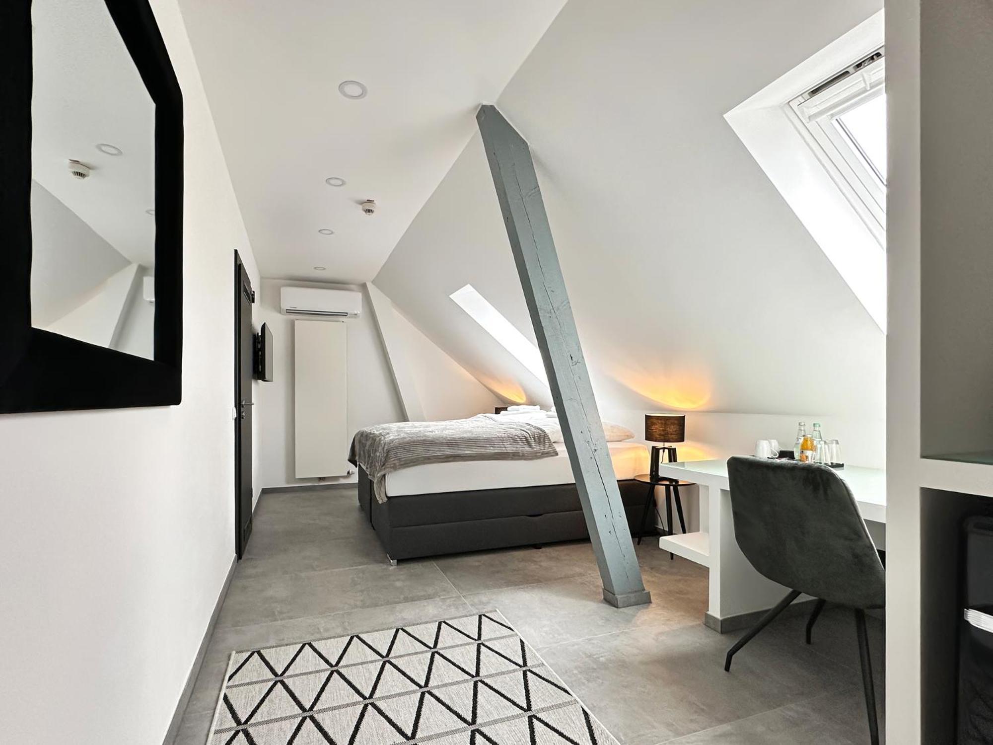 Si-View Doppelzimmer Siegen Zimmer 15 - Hotel Exteriör bild